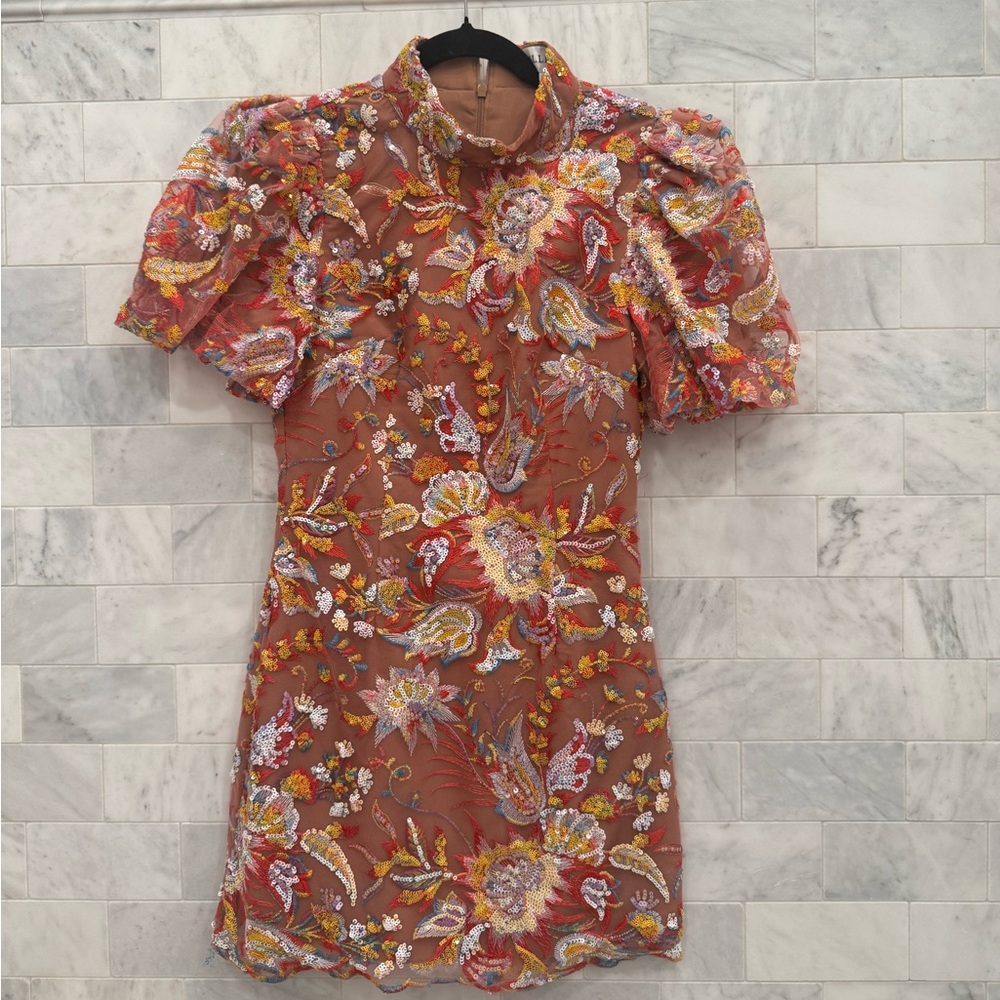 NWOT Elliatt Dress